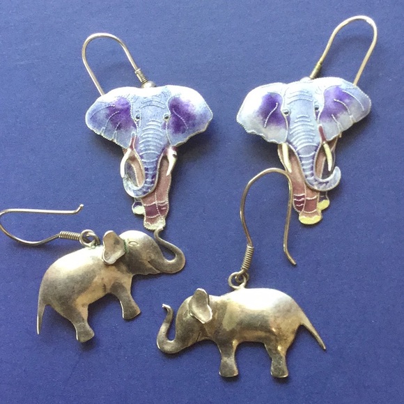 Jewelry - Sterling elephant earrings